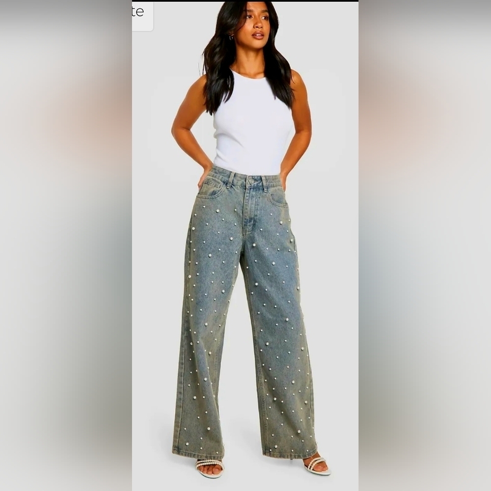 Chic Pearl Embellished Wide Leg Jeans